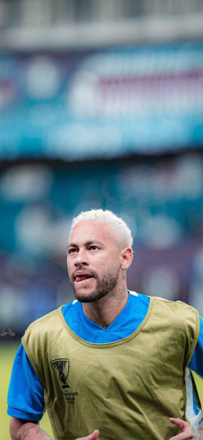 维尔茨闪耀英超！利物浦新星如何策动首球并当选最佳球员？（维尔茨点亮英超：利物浦新星如何打破僵局并荣膺全场最佳）