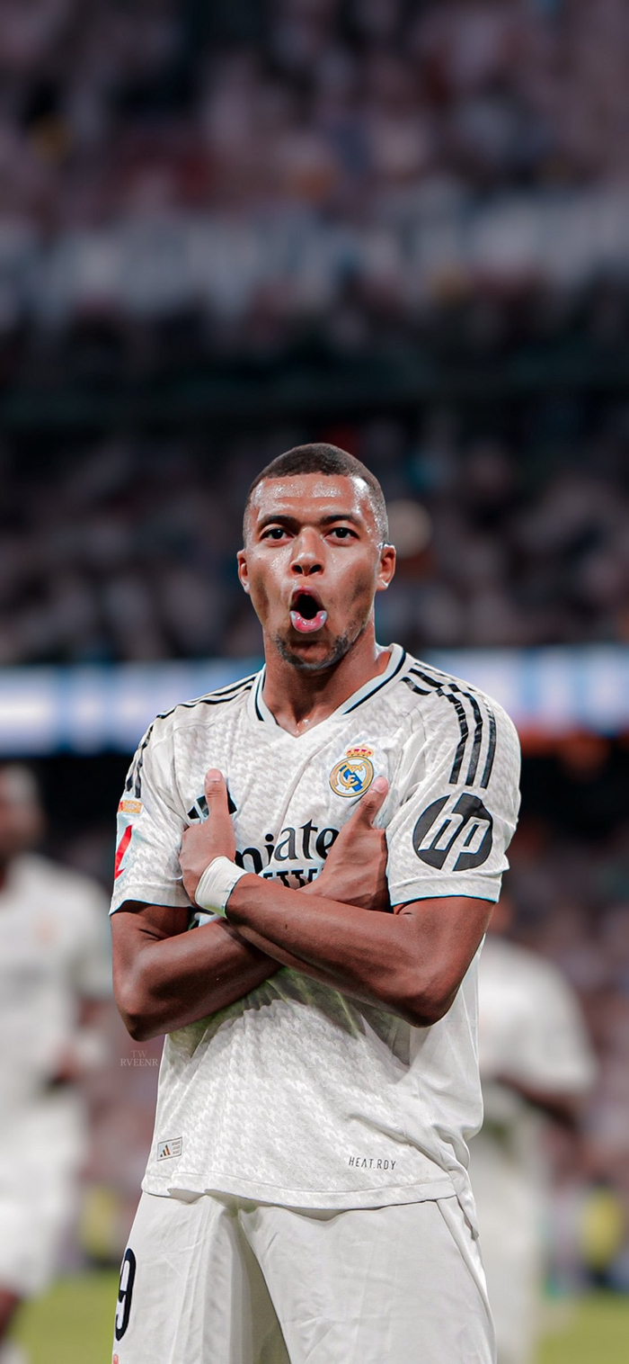 莫雷托：那不勒斯想在冬窗从罗马引进洛伦佐-佩莱格里尼（莫雷托：那不勒斯有意在冬窗从罗马签下洛伦佐-佩莱格里尼）