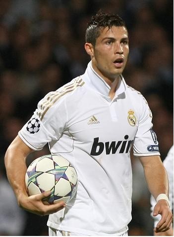 塞梅尼奥谈梅罗选择，百分百选梅西（塞梅尼奥谈梅罗之争：毫无悬念选择梅西）