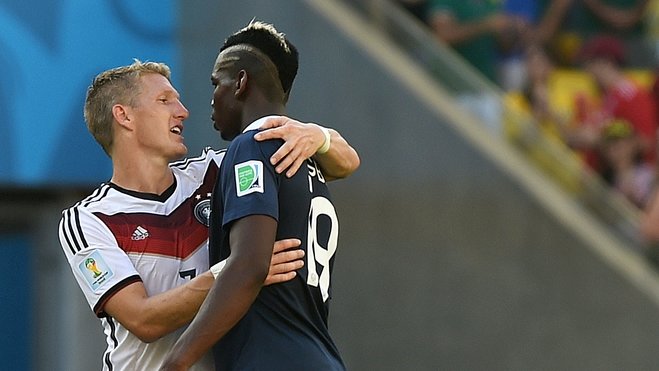 CBA俱乐部杯-北京首钢下半场哑火 青岛狂胜31分（CBA俱乐部杯：北京首钢下半场低迷，青岛31分大胜）