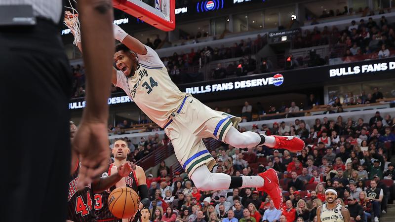 CBA球员表现回顾：辽宁男篮精彩集锦,（回望CBA赛场：辽宁男篮高光时刻集锦）