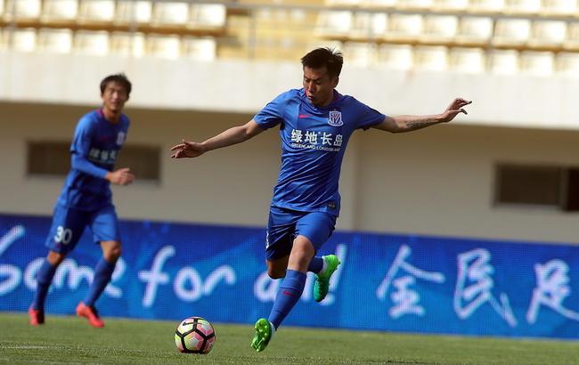 媒体人：王钰栋签欧洲经纪公司有足协的推动，只给了短期授权（媒体人曝足协推动王钰栋签约欧洲经纪公司，仅给予短期授权）